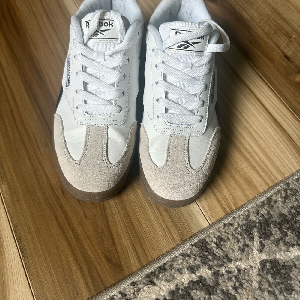 Reebok Women's White and Gray Athletic Shoes
